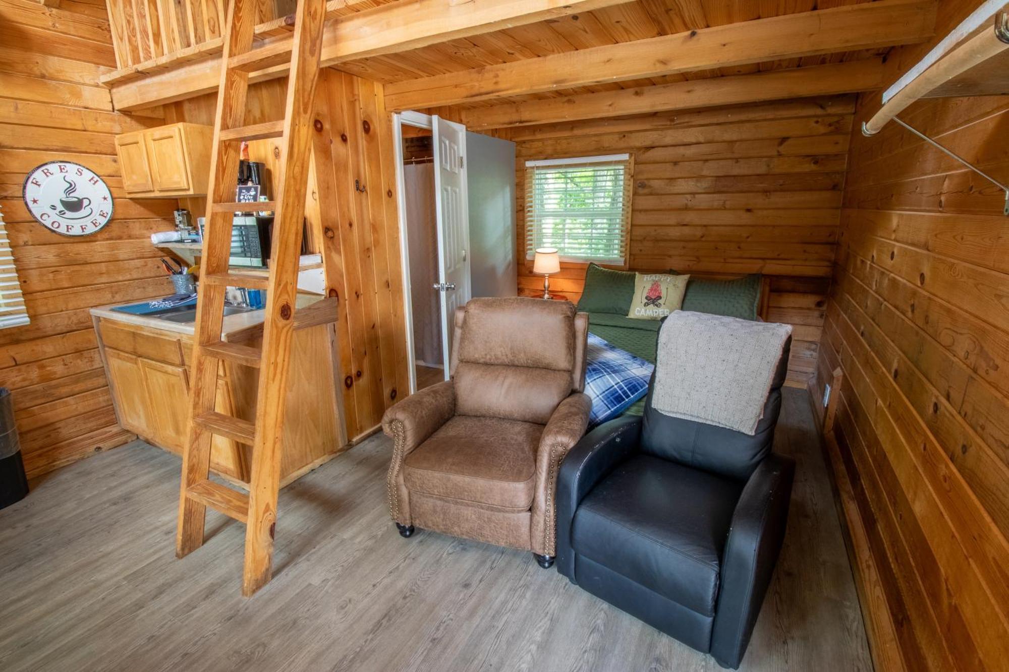 Kozy Haven Log Cabin Rentals Columbia Exterior photo