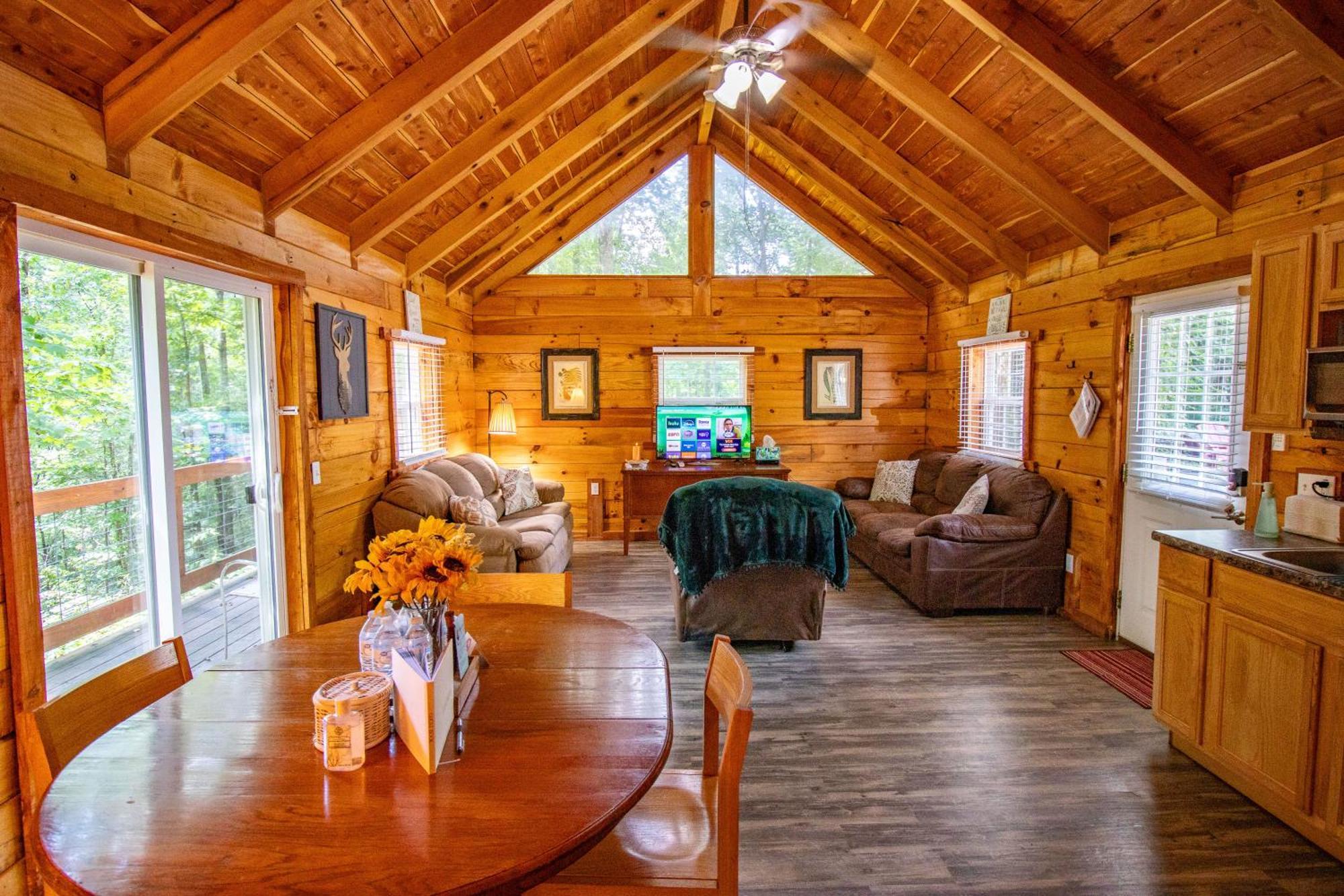 Kozy Haven Log Cabin Rentals Columbia Exterior photo